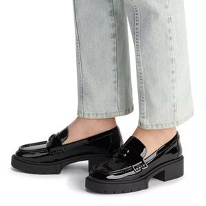 COACH Leah black patent leather loafers
Size 8